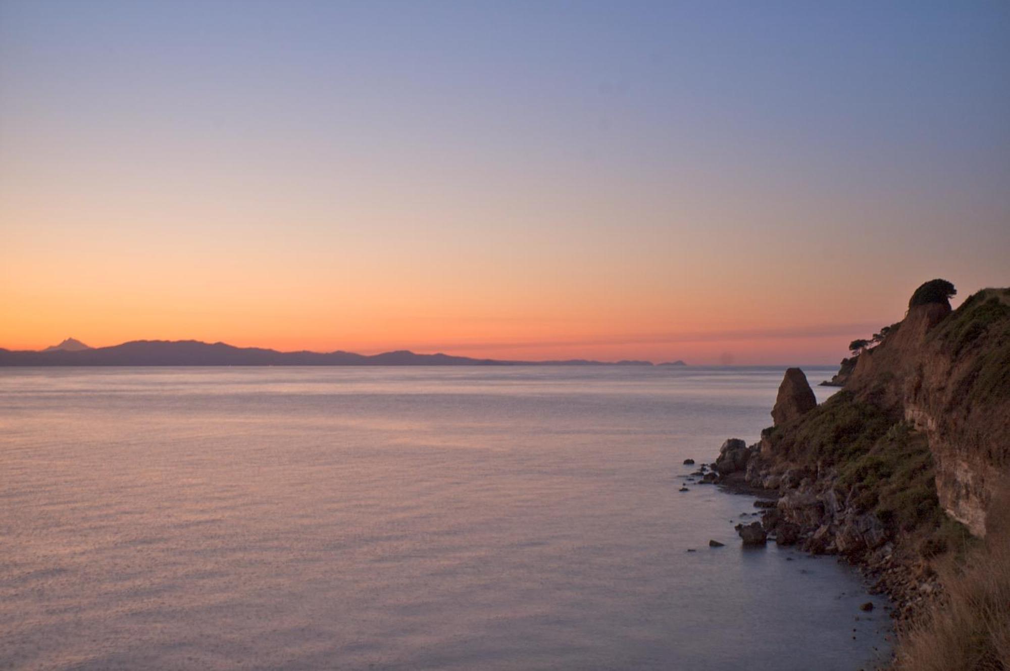 Villa Madeleine Tower View Néa Fókaia Εξωτερικό φωτογραφία