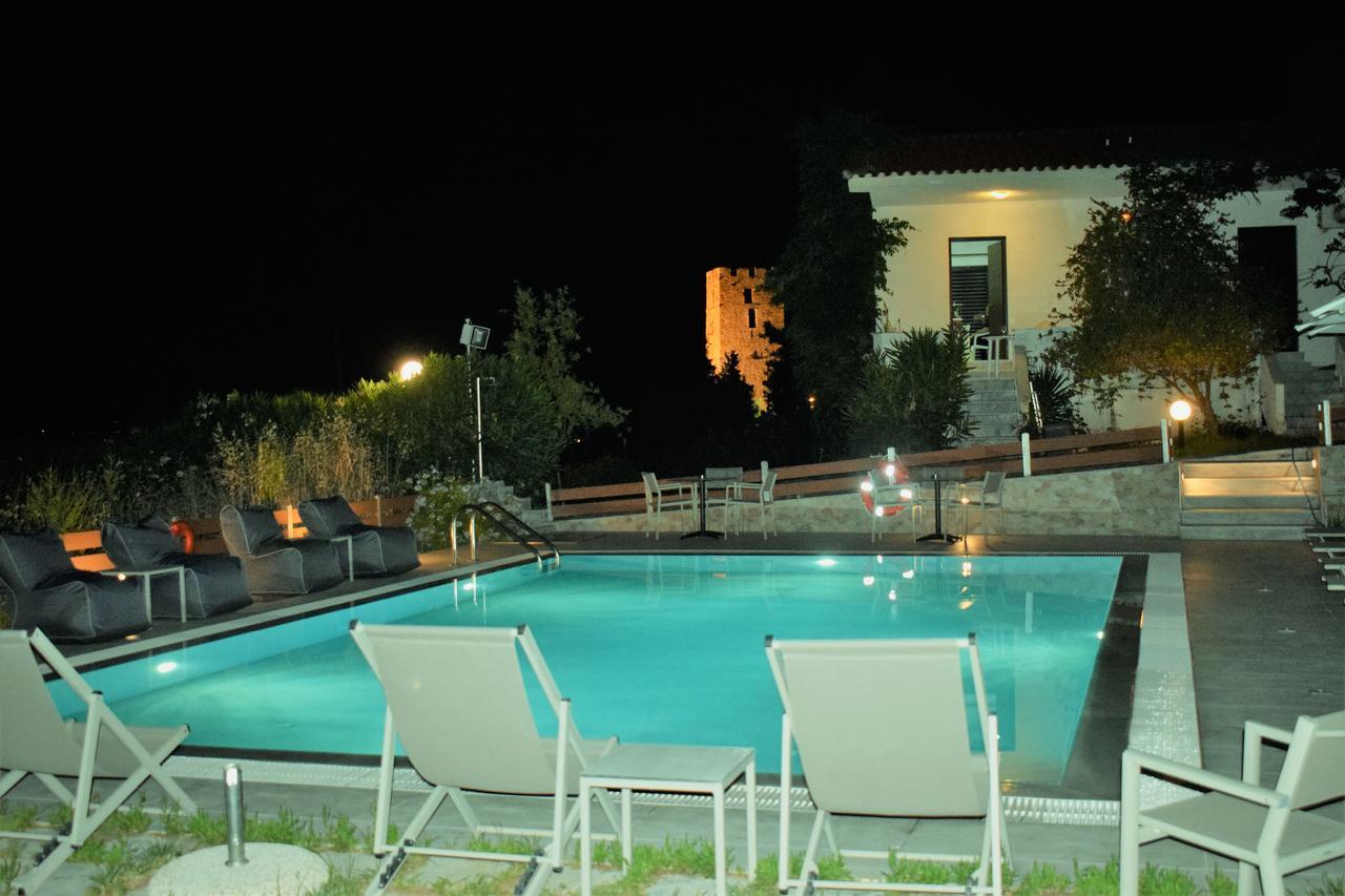 Villa Madeleine Tower View Néa Fókaia Εξωτερικό φωτογραφία